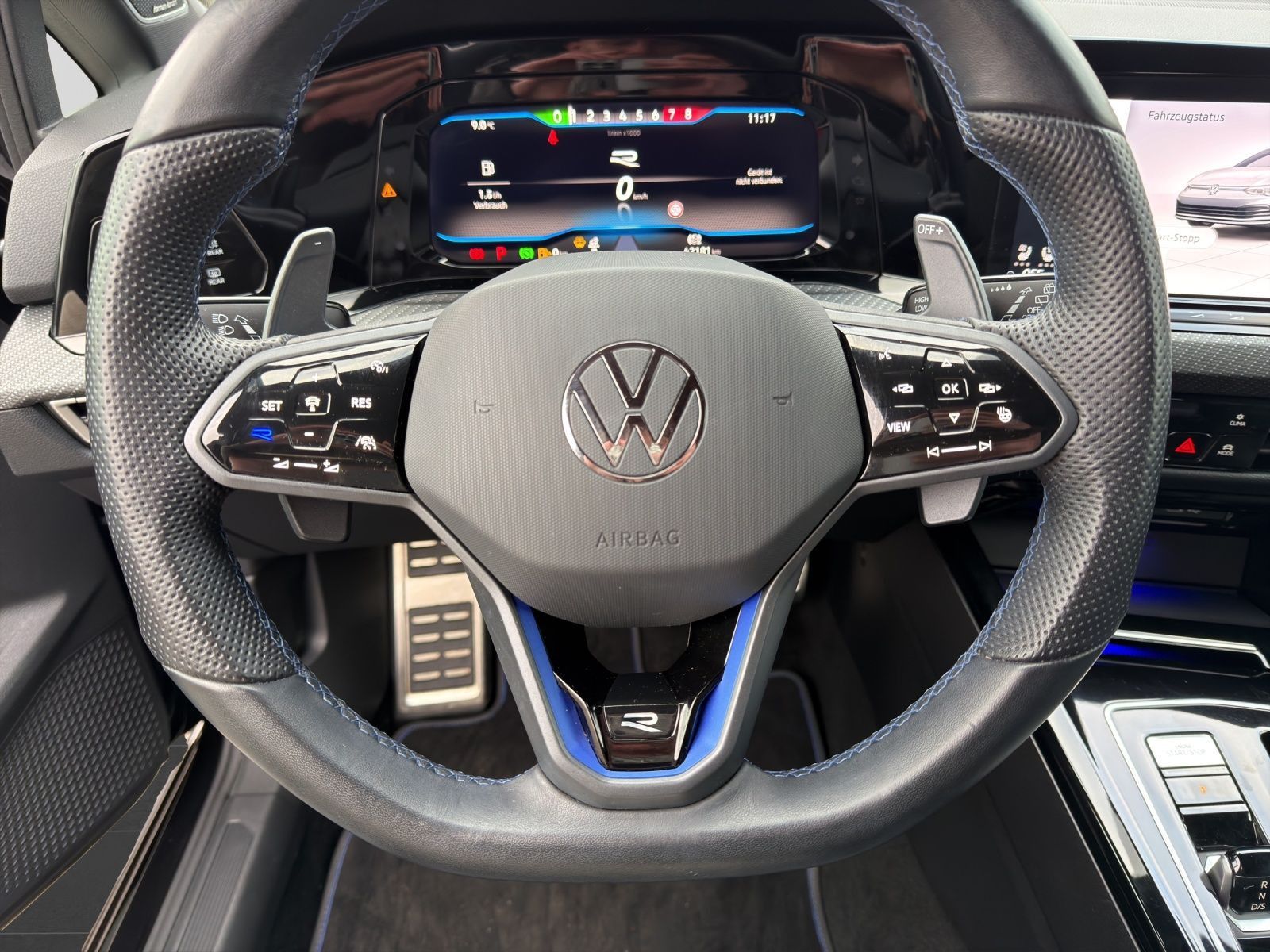 Volkswagen Golf Variant R LEDER LM19 HuD H/K