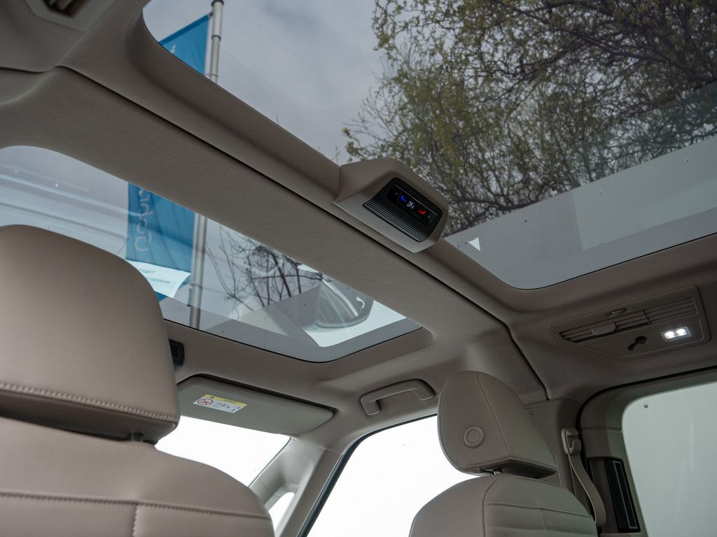 Volkswagen T7 Multivan 2.0TDI DSG - Samsaru's Car Outlet