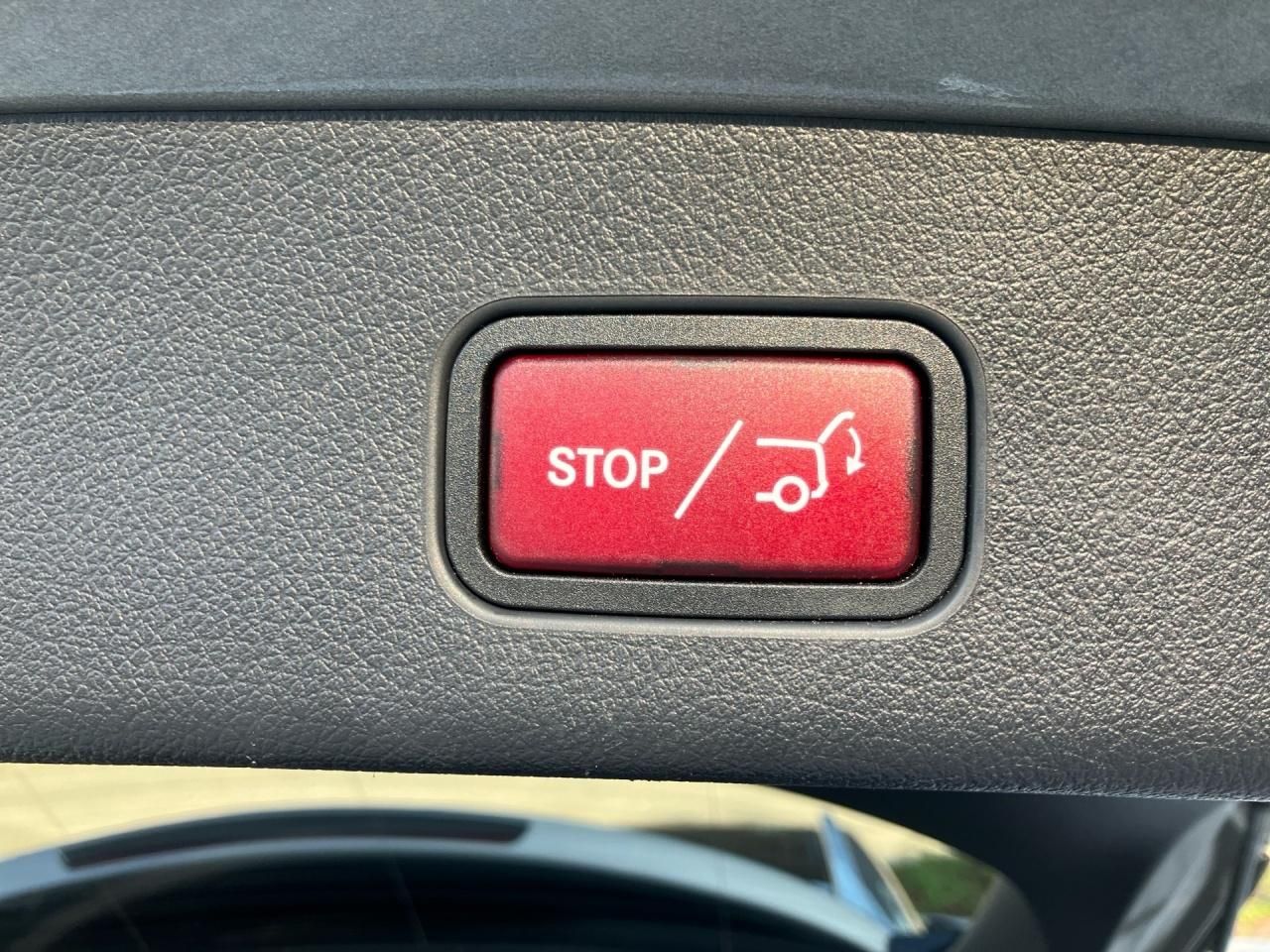 Mercedes-Benz GLC 300 e 4M - Samsaru's Car Outlet