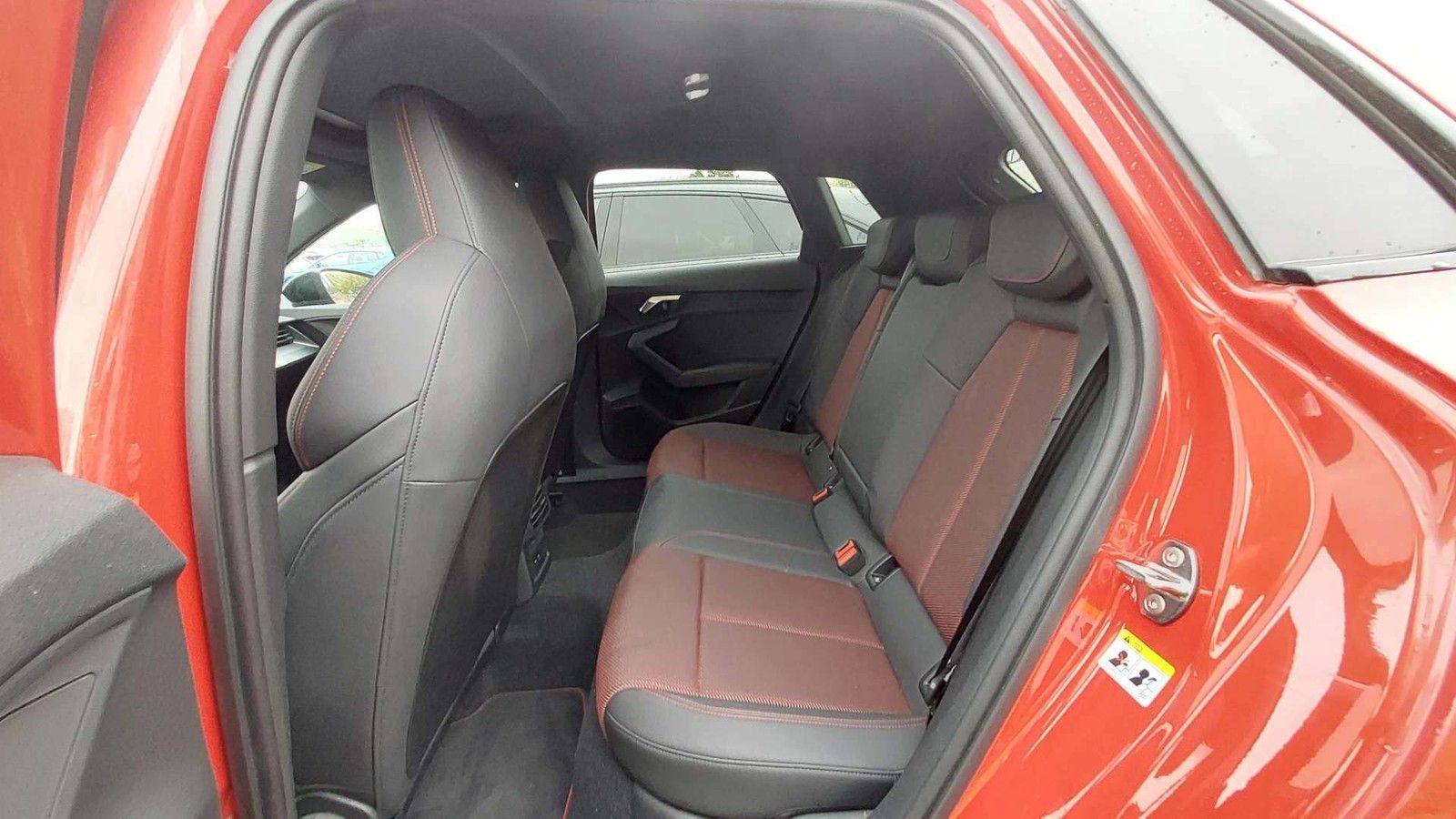 Audi A3 Sportback 30 TDI S line NAVI/LED/LEDER/PANO/S