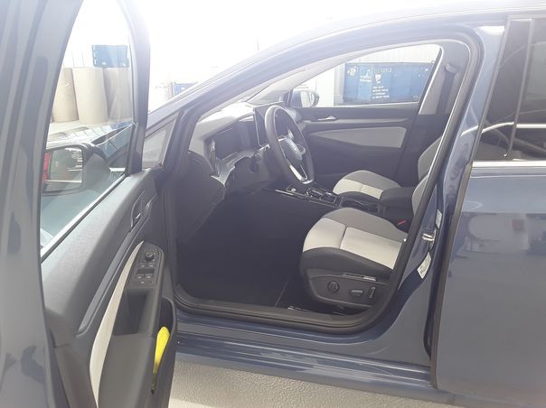 Volkswagen Golf Style TDI DSG Matrix/Pano/CarPlay/AHK/StHz