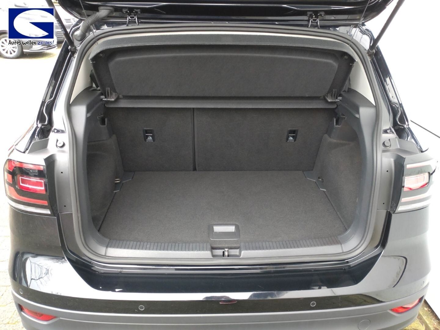 Volkswagen T-Cross 1.0 TSI DSG - Samsaru's Car Outlet