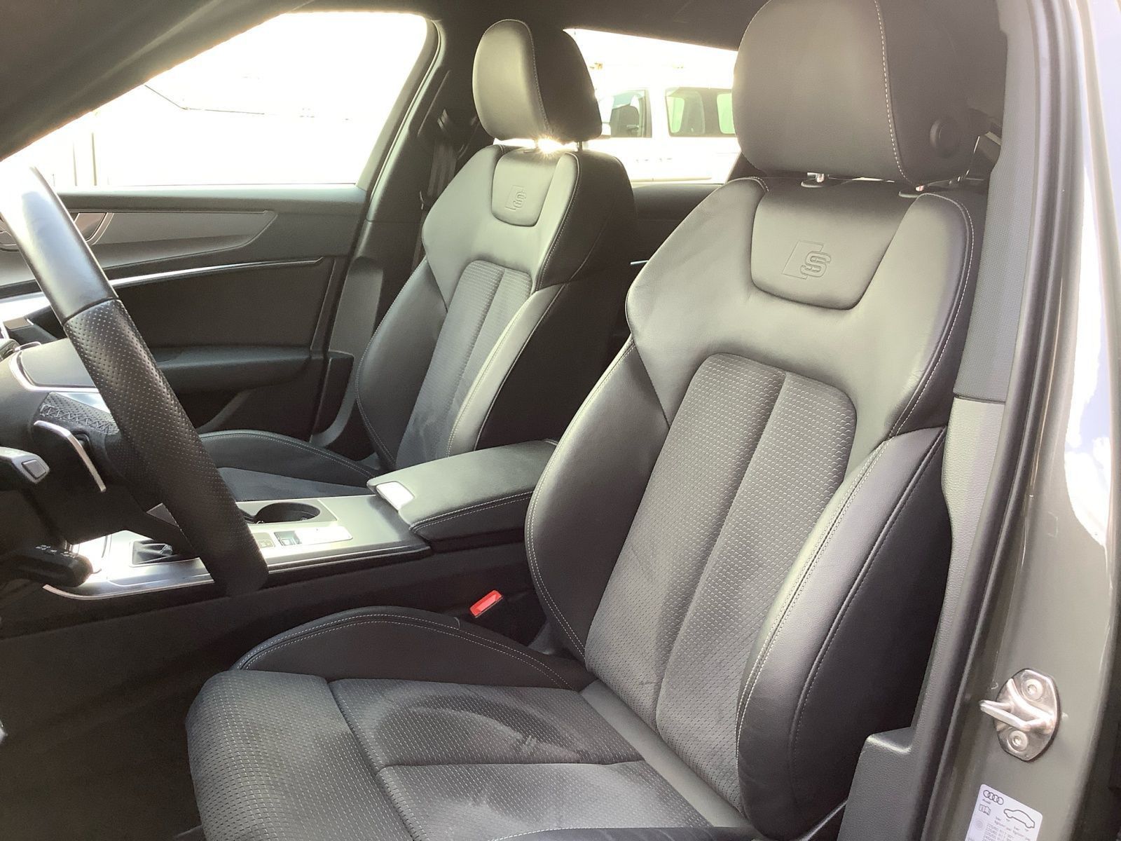Audi A6 Avant 40 TDI q. S-Tronic S-Line - Samsaru's Car Outlet