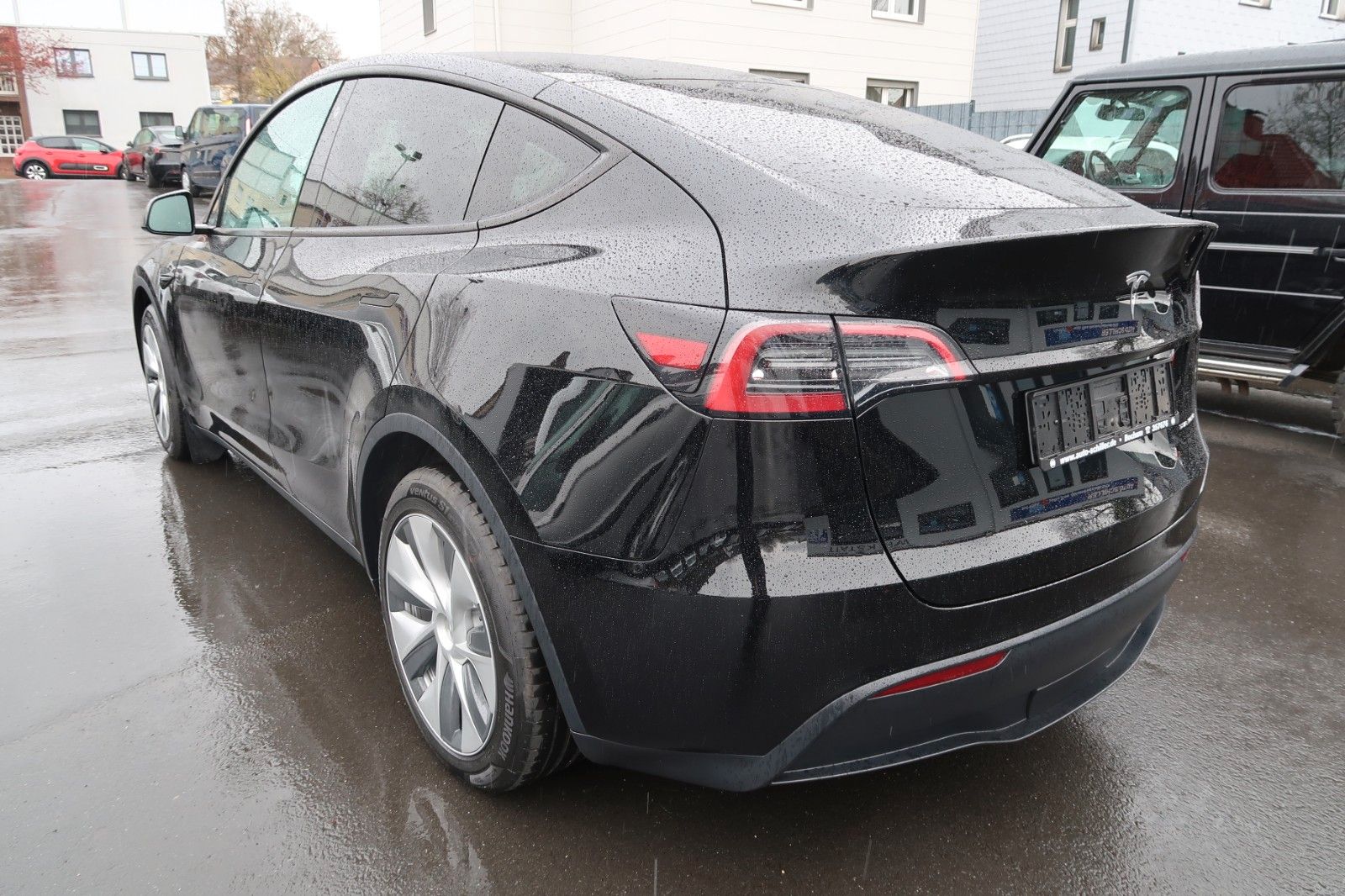 Tesla Model Y Long Range Dual AWD # AHK # black #MWST.
