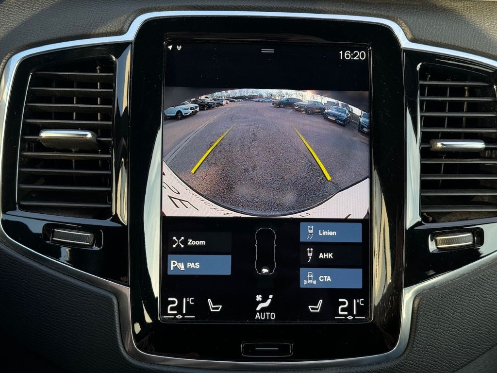 Volvo XC90 Inscription Expression Recharge Plug-In Hyb