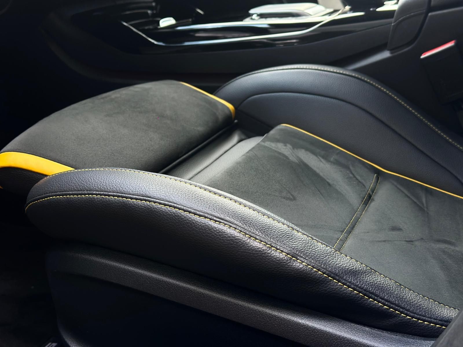 Mercedes-Benz CLA45 SB S AMG 4M+ - Samsaru's Car Outlet