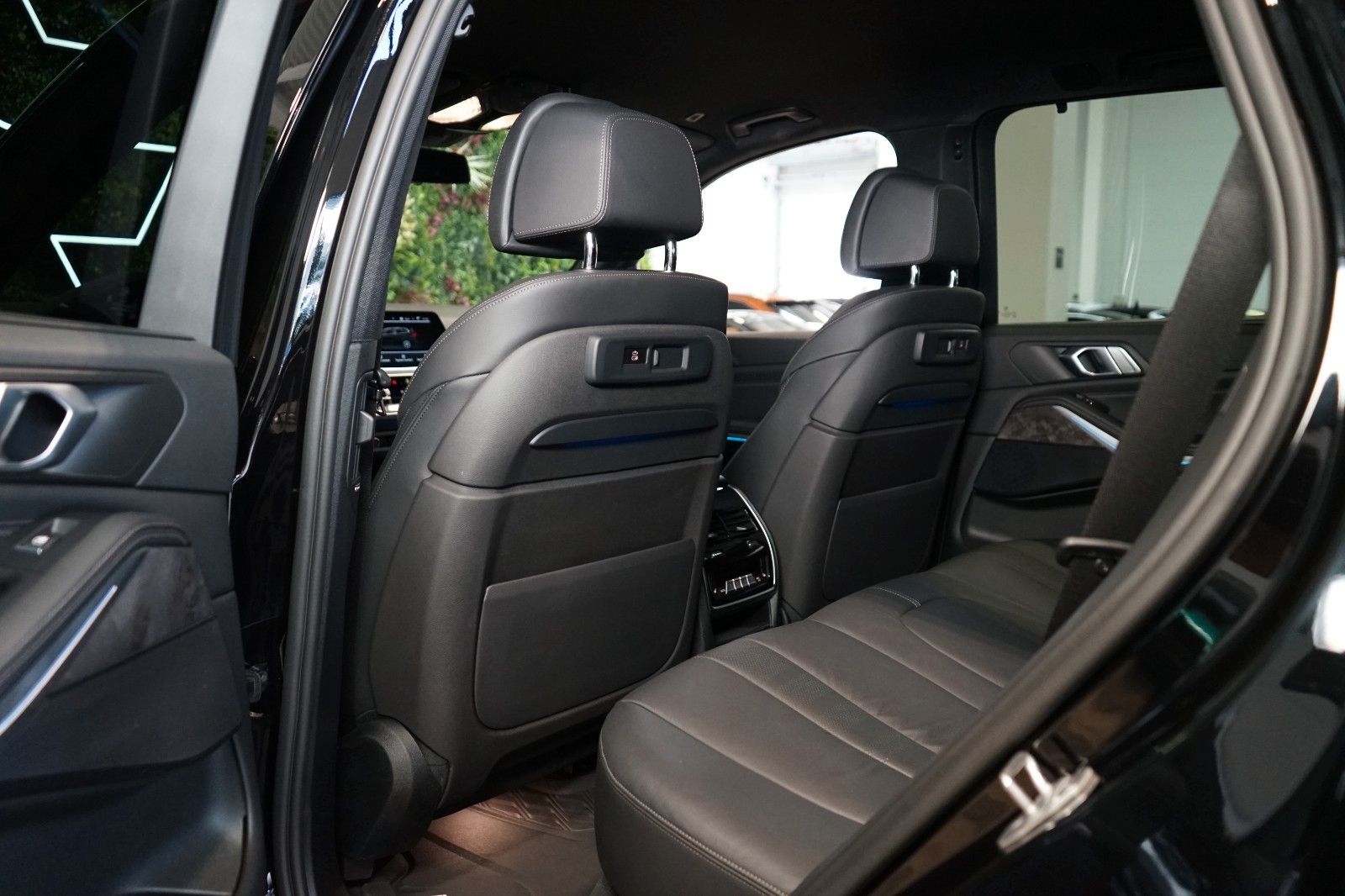 BMW X5 45e*290kW*LASER*AIR-SUSP*TOW*48.264€ NETTO
