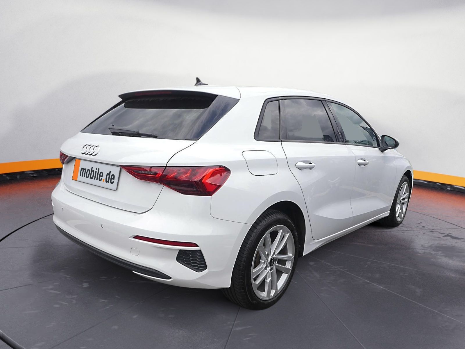 Audi A3 Sportback 40 TFSI e S tronic - Samsaru's Car Outlet