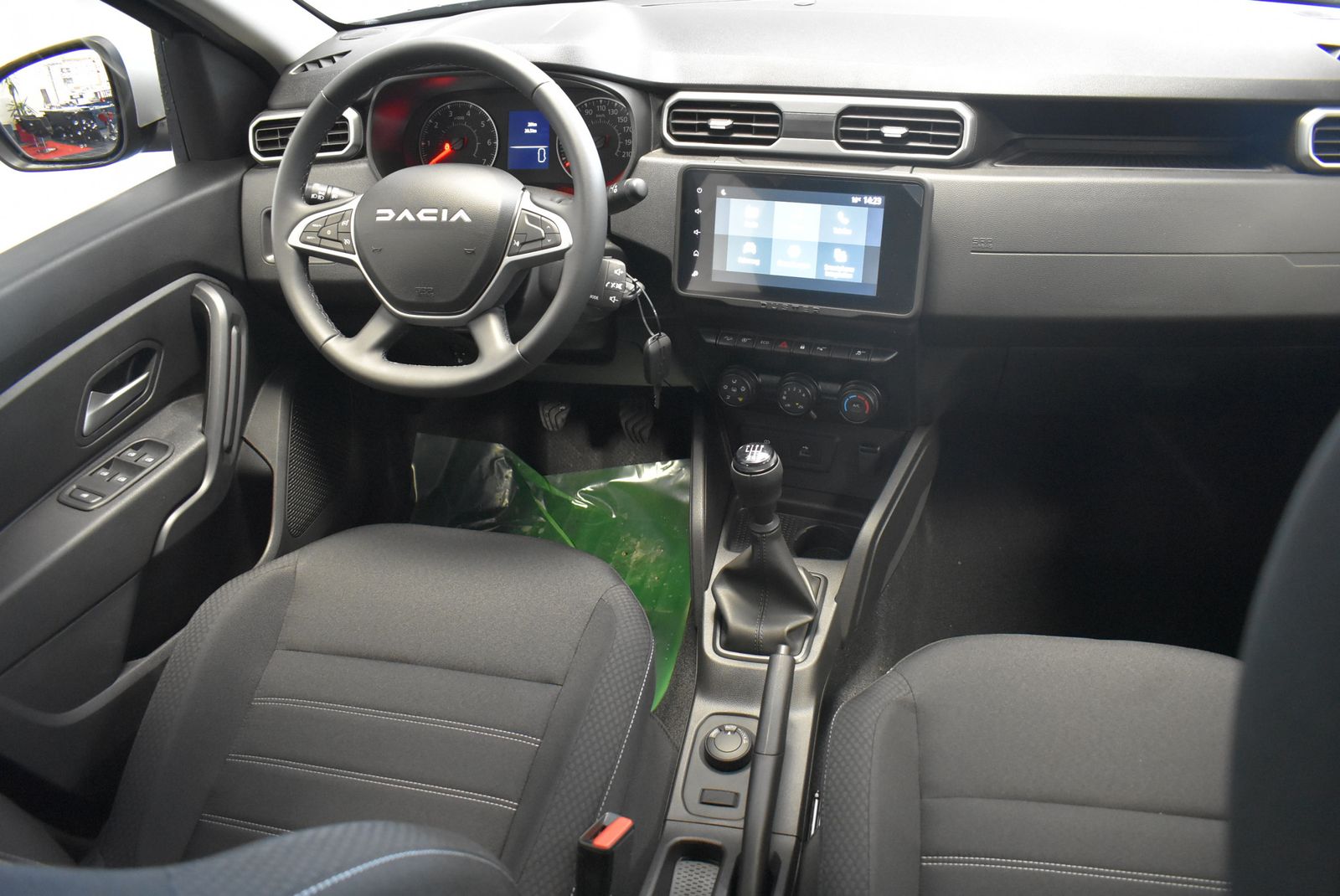 Dacia Duster Expression 4WD - Samsaru's Car Outlet