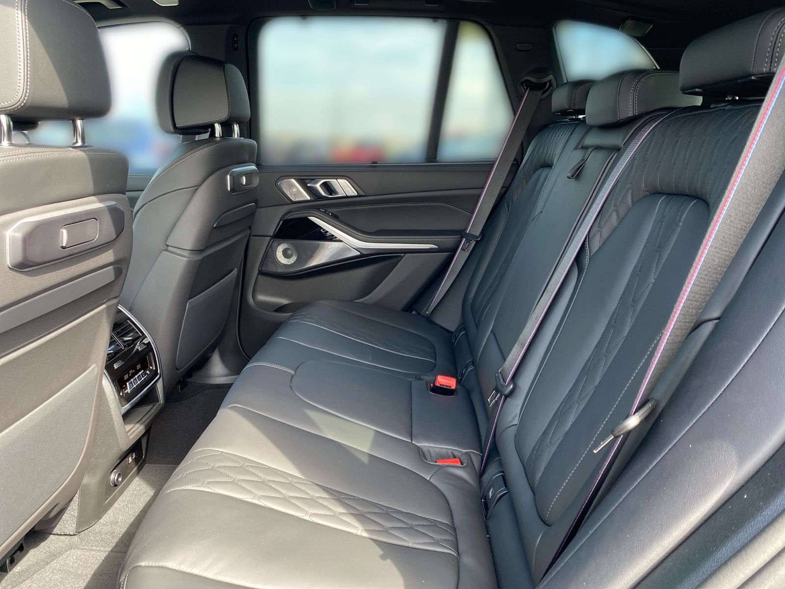 BMW X5 xDrive40d M-Sport KeyLess Pano AHK STH Air AC