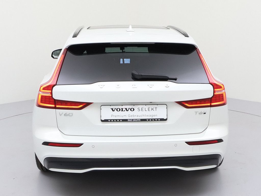 Volvo V60 T6 Ultra Dark Recharge Plug-In Hybrid AWD