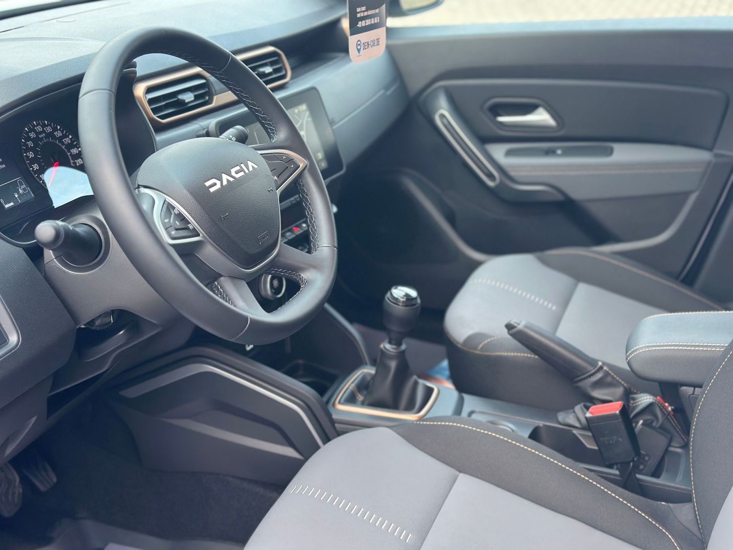 Dacia Duster Extreme - Samsaru's Car Outlet