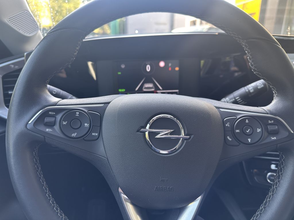 Opel Mokka-e Edition - Samsaru's Car Outlet