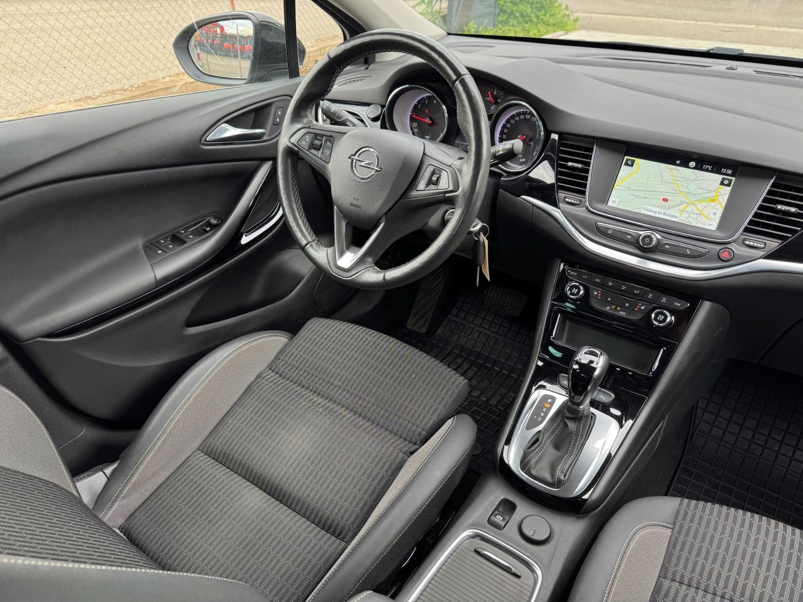 Opel Astra K Sports Tourer Elegance - Samsaru's Car Outlet