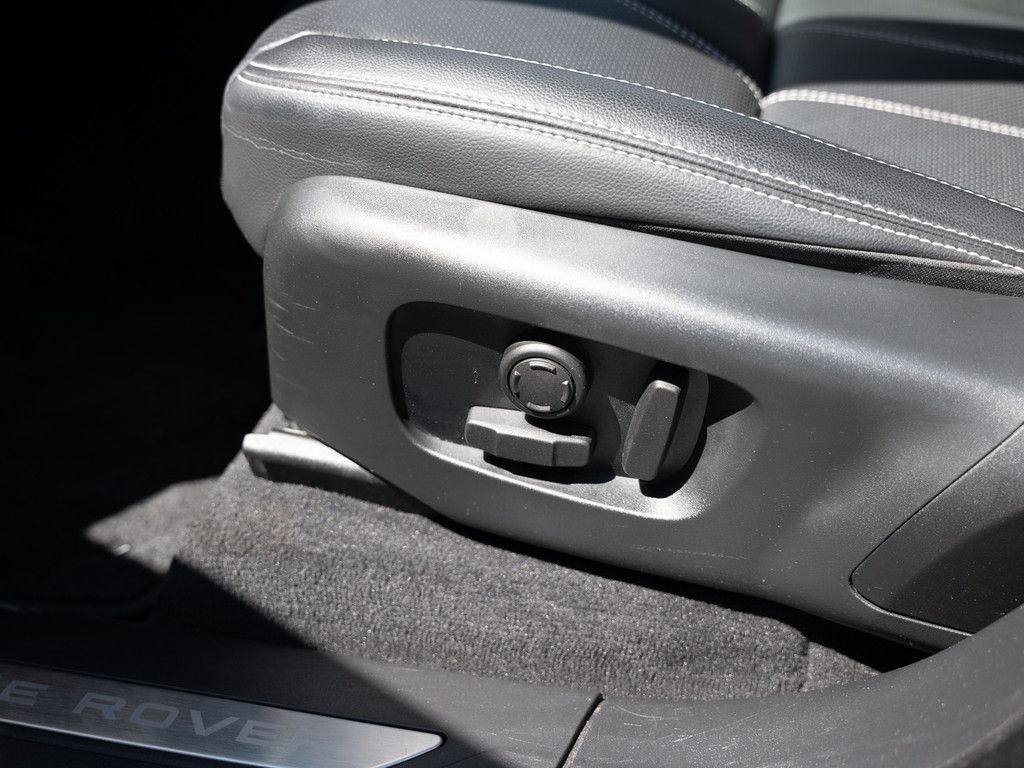 Range Rover Velar P400e S - Samsaru's Car Outlet