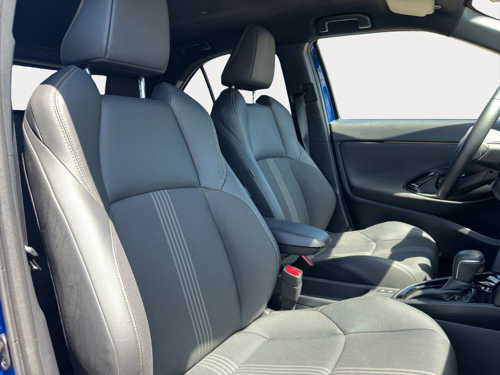 Toyota Yaris Cross Hybrid FWD Adventure