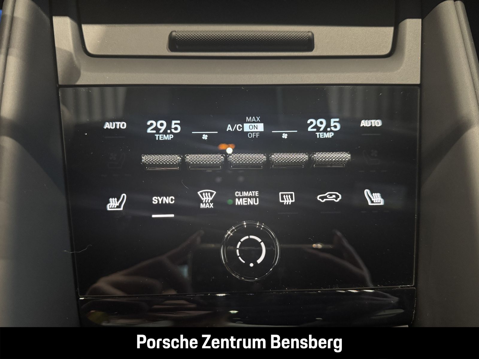Porsche Macan 4S Electric