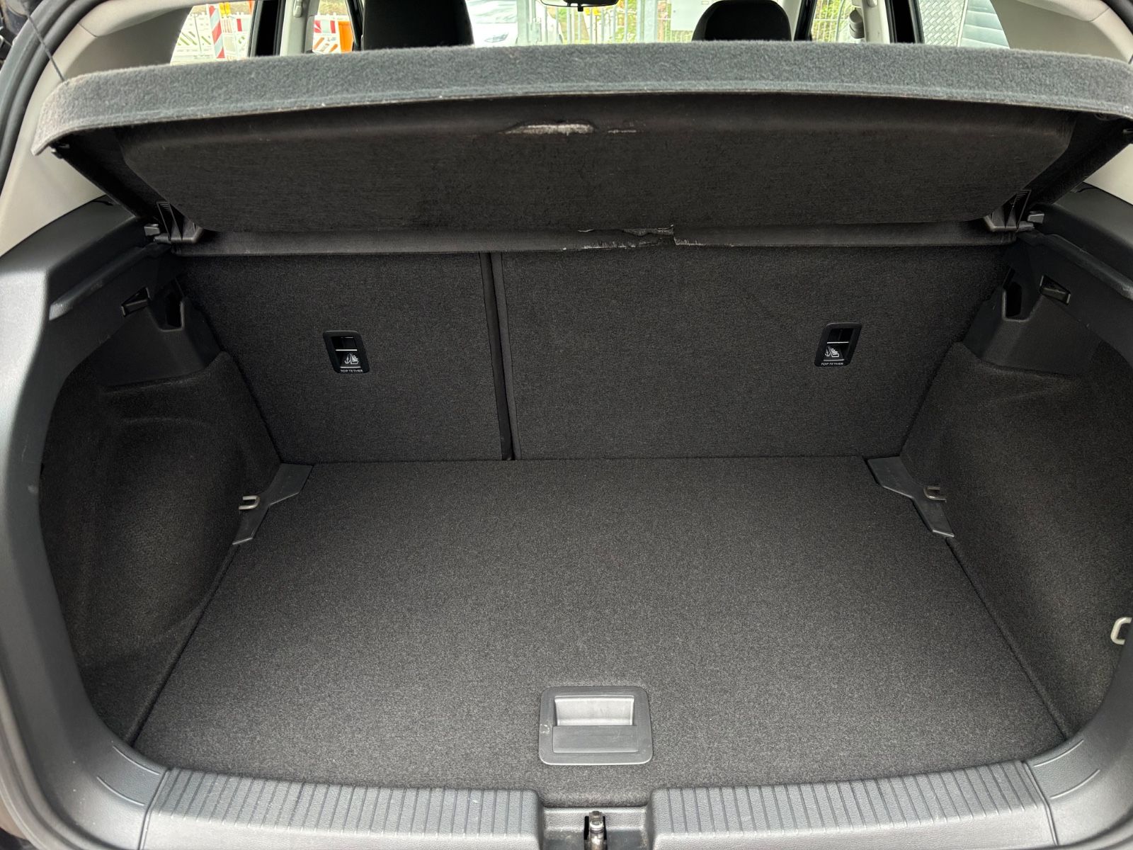 Volkswagen T-Cross Life - Samsaru's Car Outlet