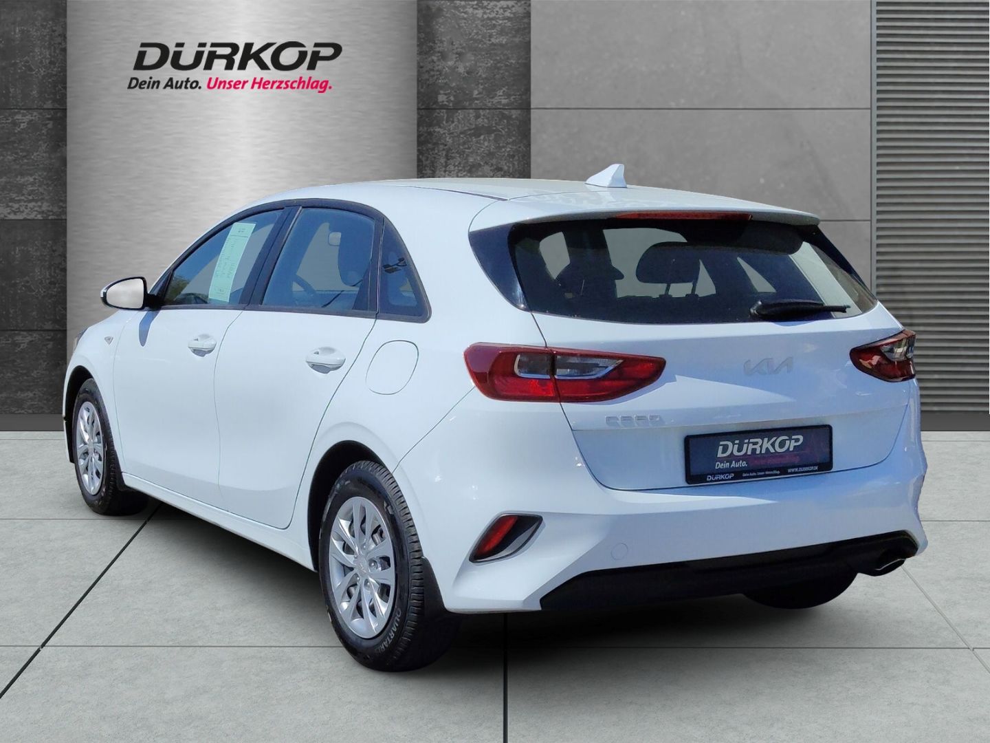 Kia Ceed BEST 1.5T GDi - Samsaru's Car Outlet
