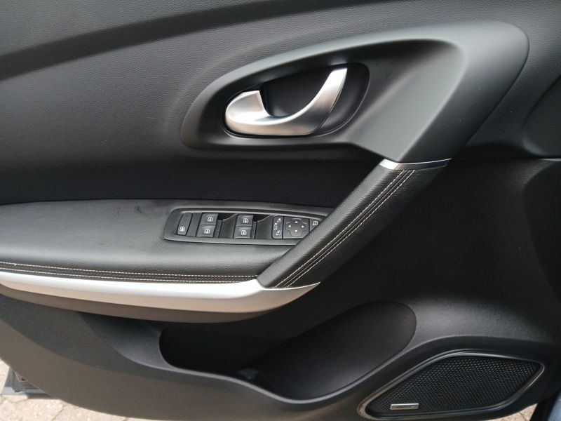 Renault KADJAR Bose Edition TCe 160 EDC - Samsaru's Car Outlet