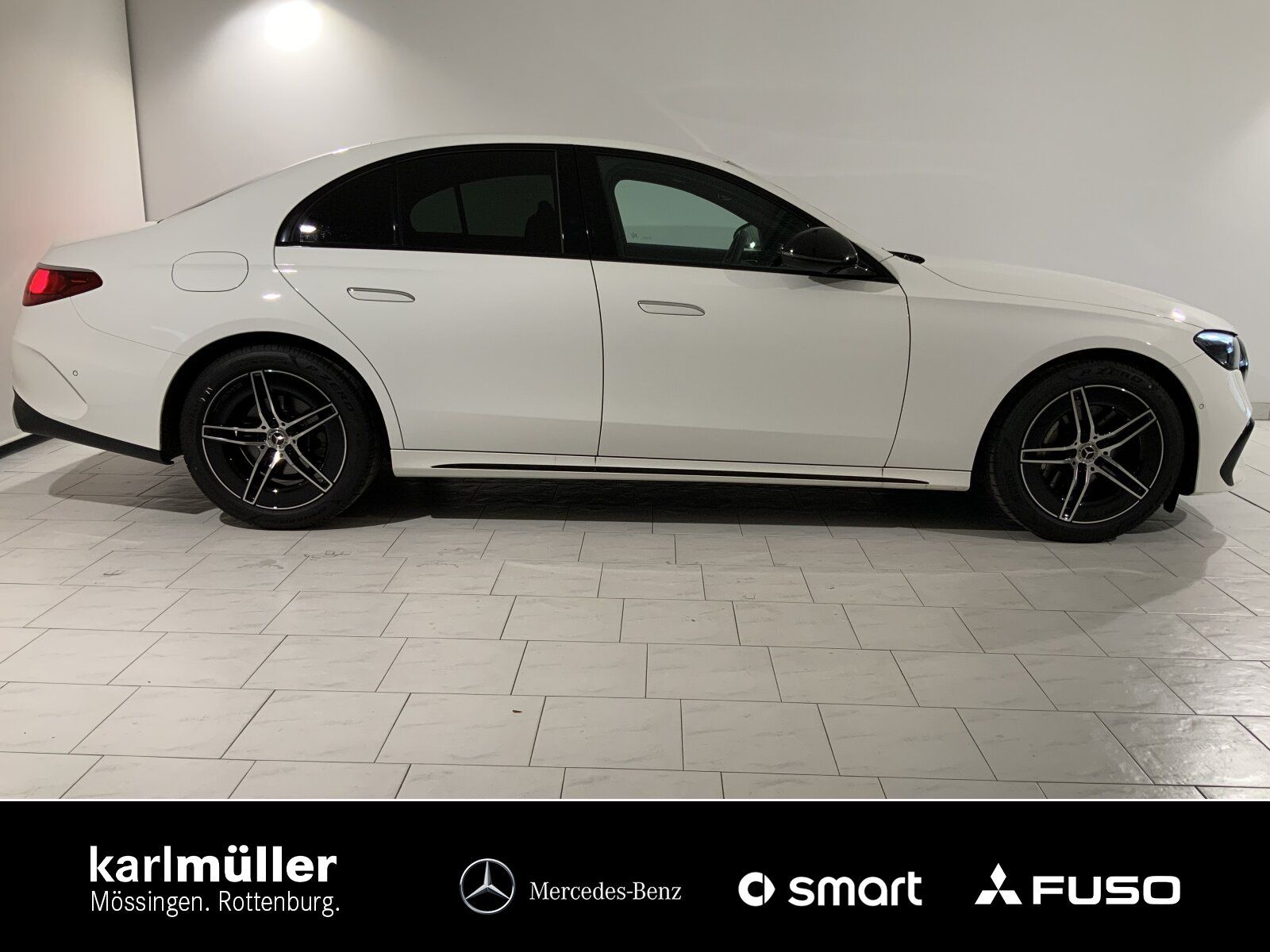 Mercedes-Benz E 200 AMG-L - Samsaru's Car Outlet