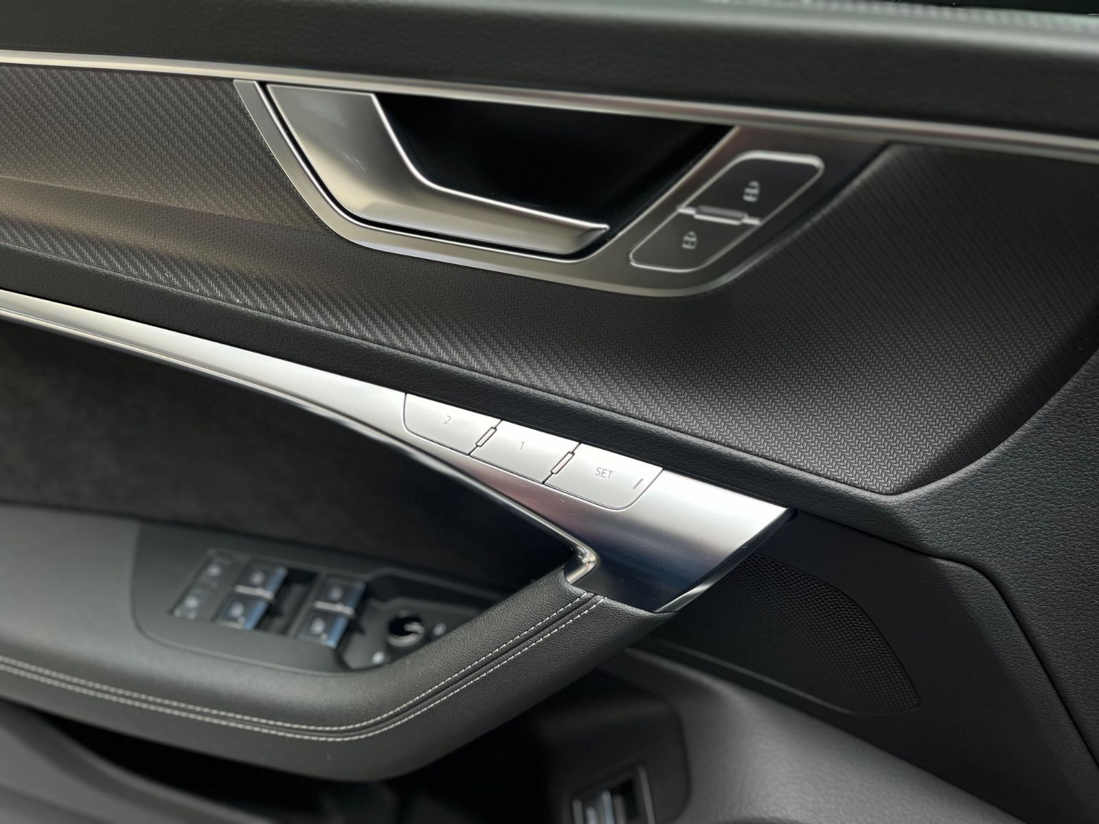 Audi RS6 Avant 4.0 TFSI quattro *HUD*SOFT*KERAMIK*SH*