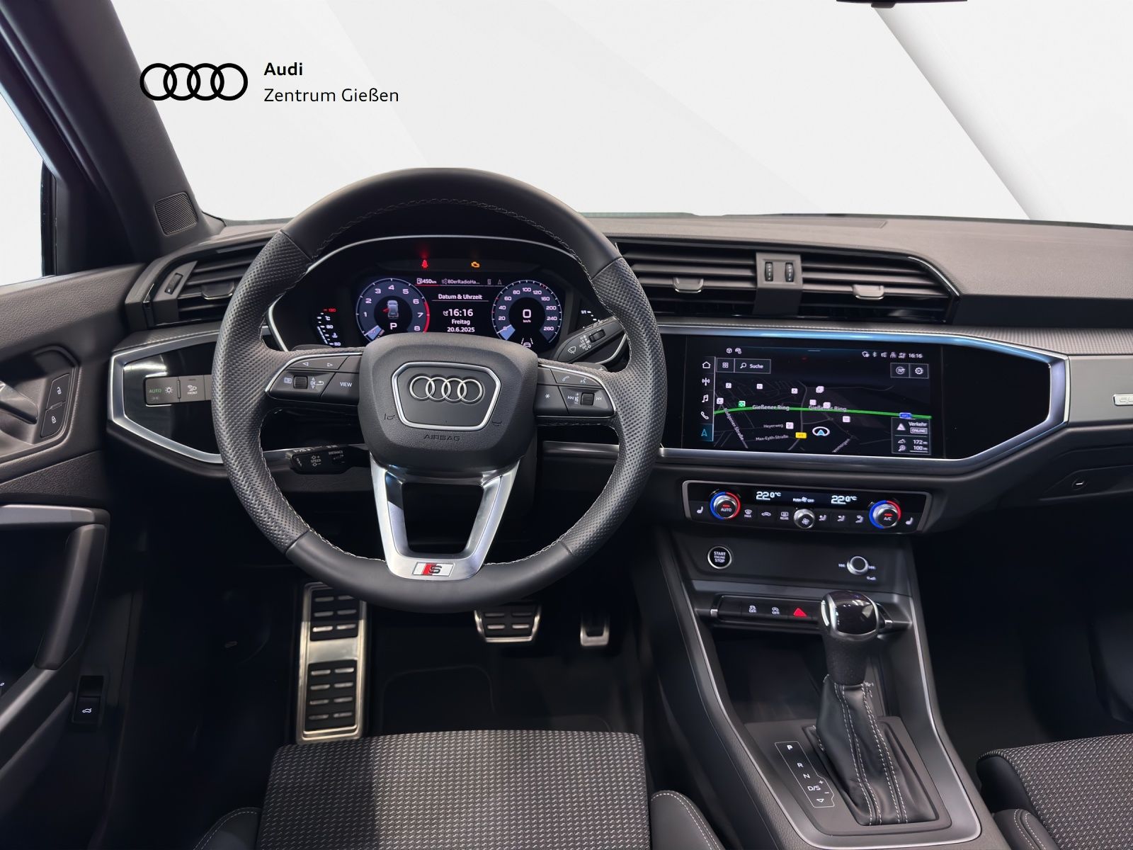 Audi Q3 40 TFSI quattro S line Black - Samsaru's Car Outlet