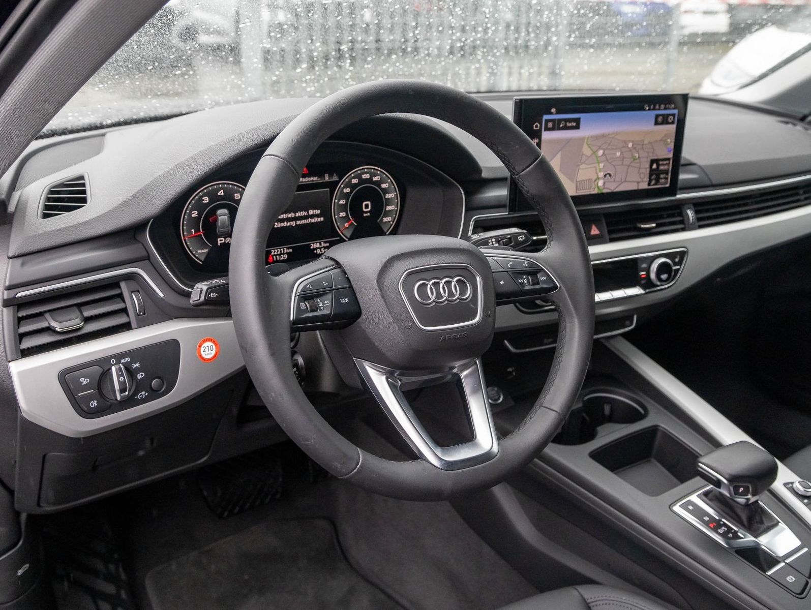 Audi A4 Avant 35TFSI Stronic - Samsaru's Car Outlet
