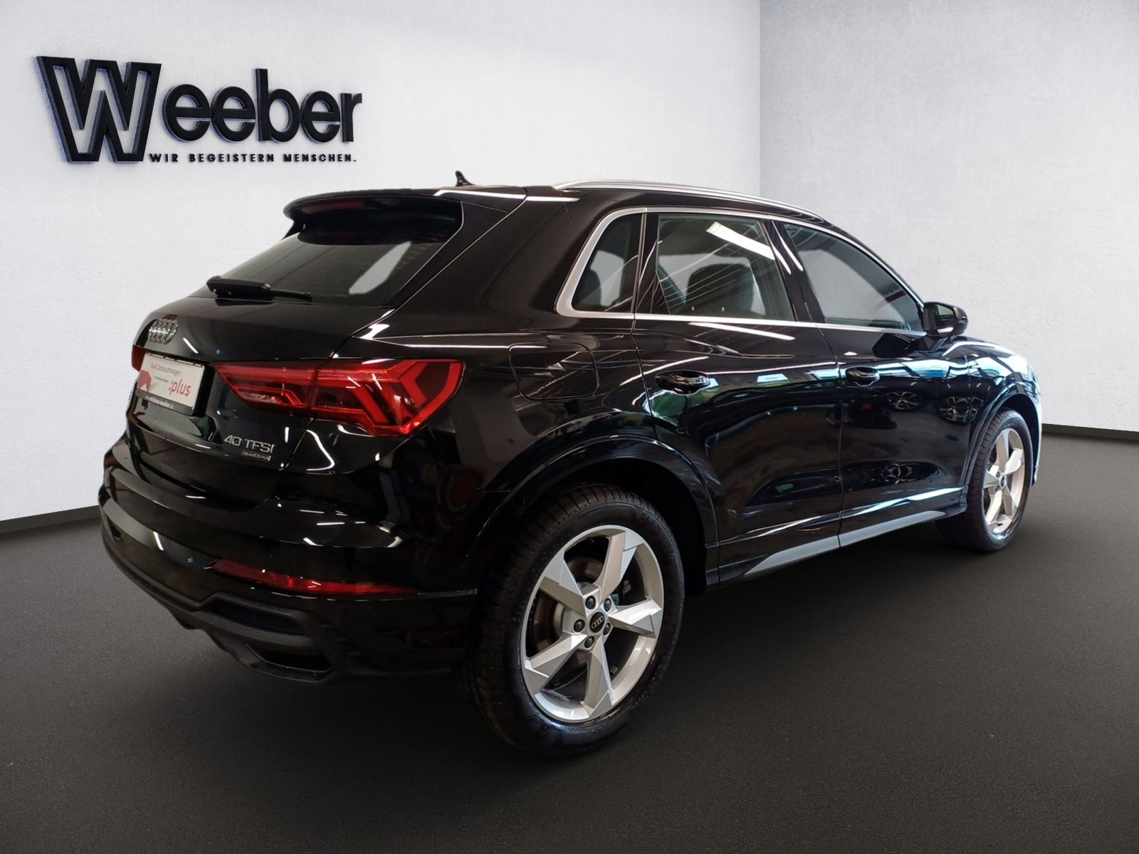 Audi Q3 S line - Samsaru's Car Outlet