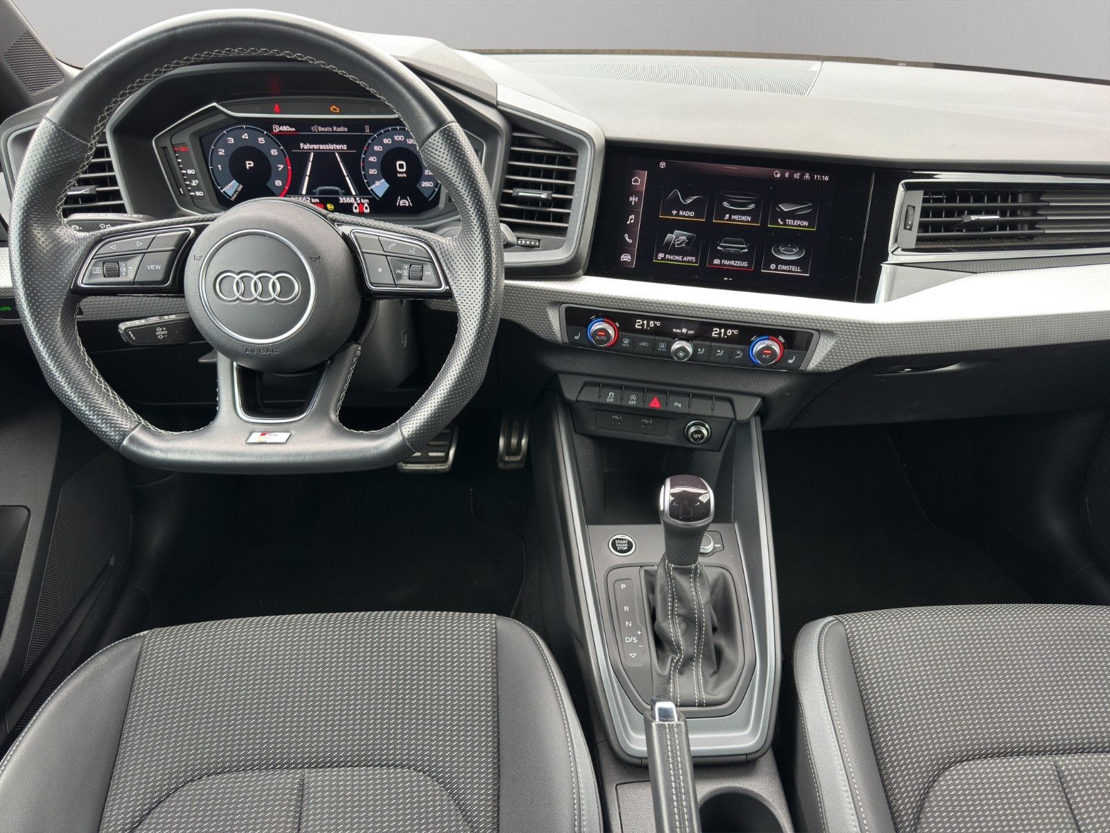 Audi A1 Sportback 30 TFSI S tr. - Samsaru's Car Outlet