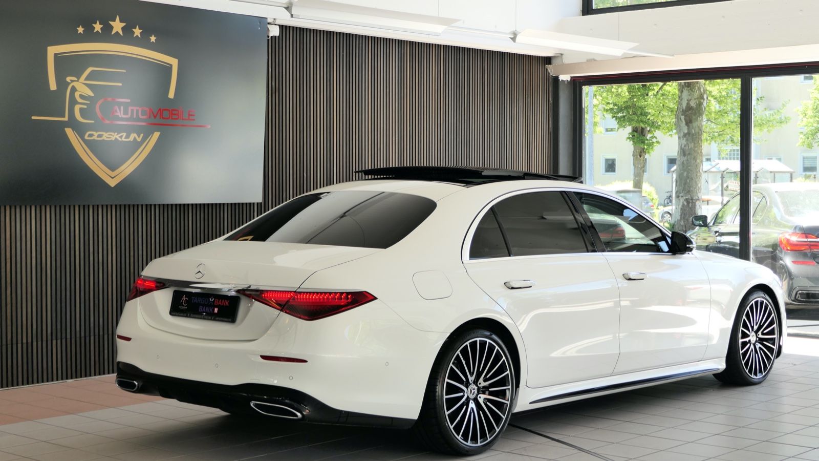 Mercedes-Benz S 400 d 4Matic L AMG - Samsaru's Car Outlet