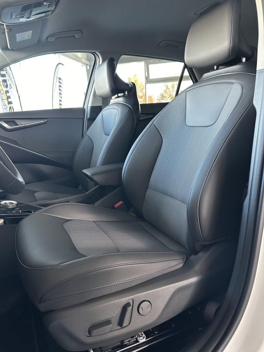 Kia Niro 1.6 HEV 129 DCT Vision - Samsaru's Car Outlet