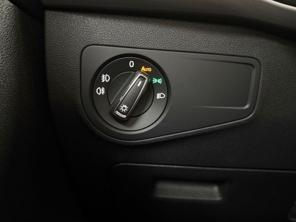 Seat Tarraco FR 4Drive AUTOMATIK NAV LED PANODACH STA