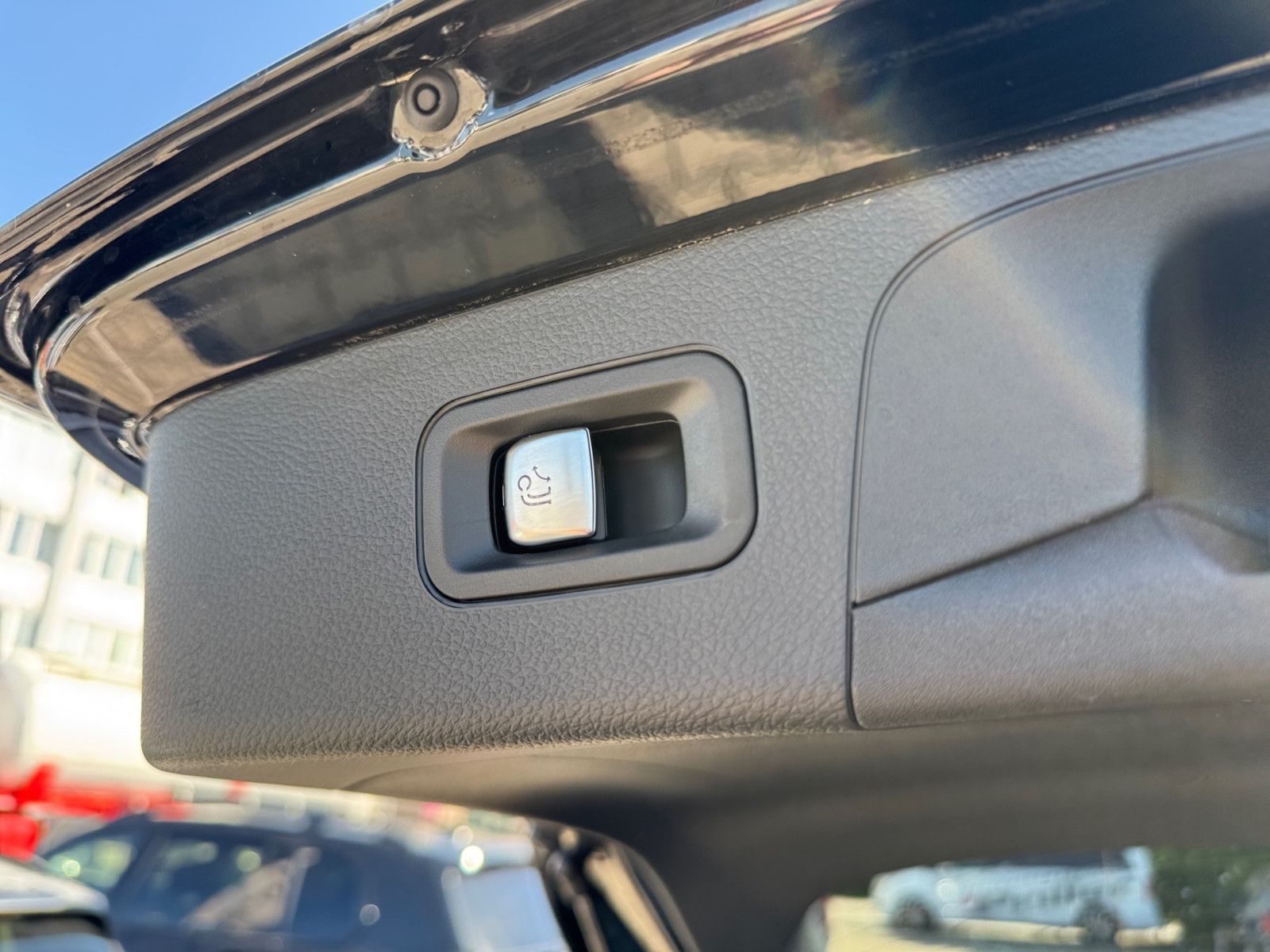 Mercedes-Benz GLC 400d 4Matic AMG-Line - Samsaru's Car Outlet