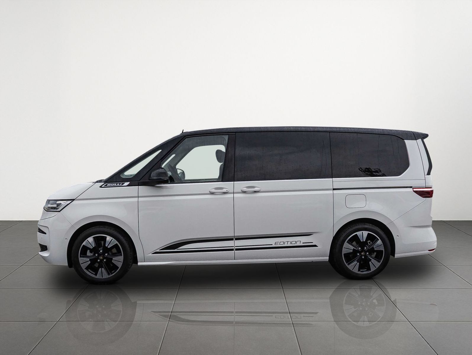 Volkswagen T7 Multivan Edition 2.0l 150kW TSI | Pano | AHK