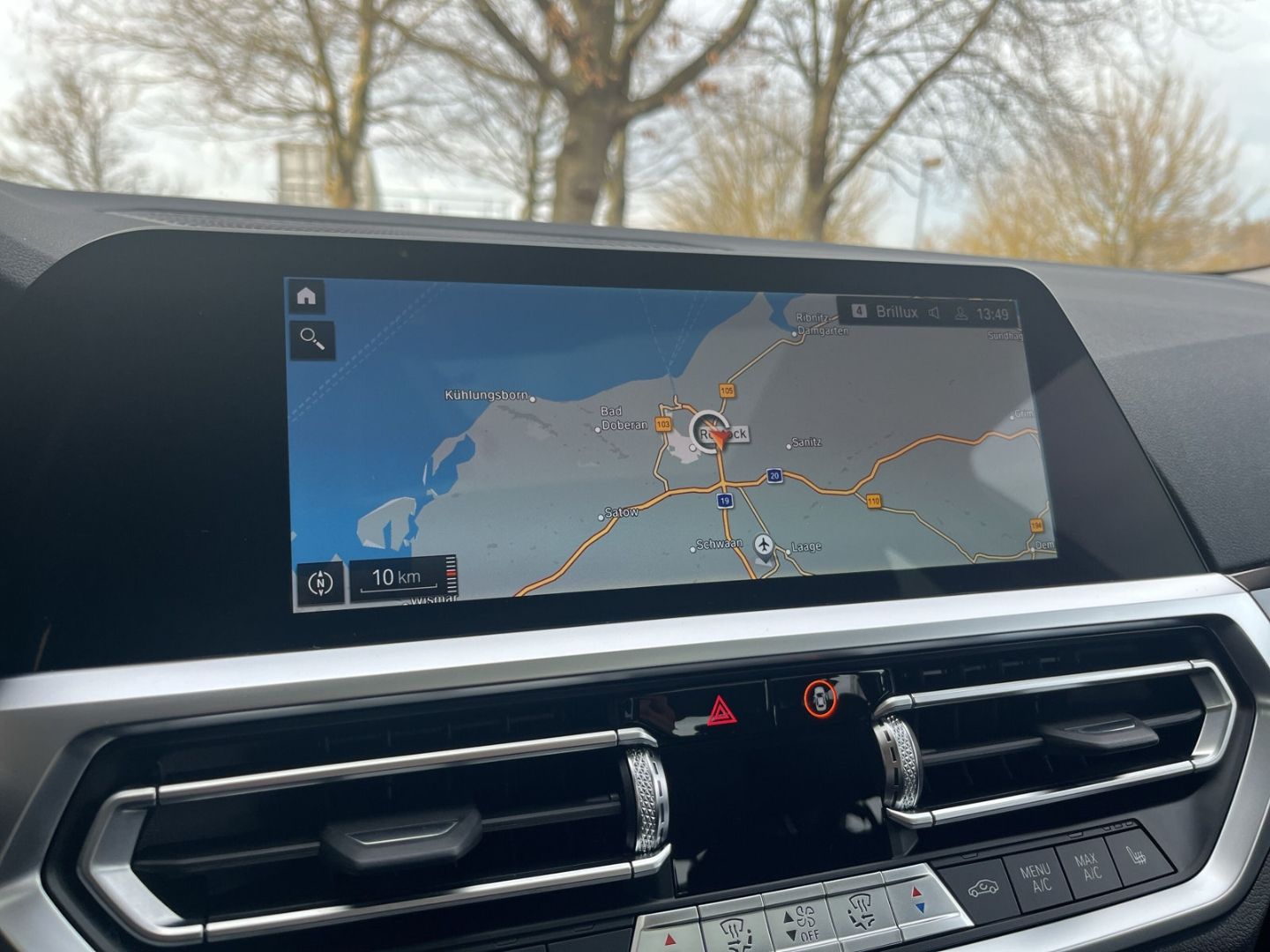 BMW 320 d Sport Line xDrive Limousine/Panodach/Navi