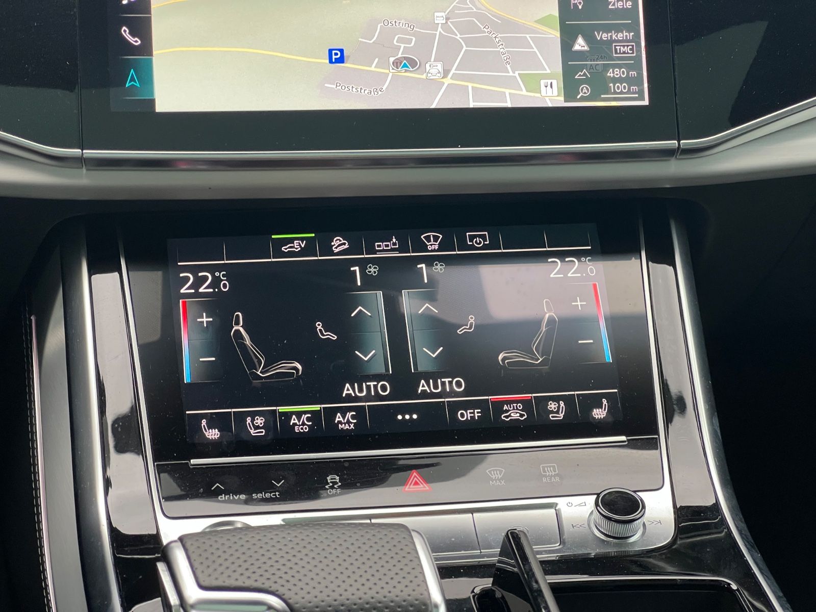 Audi Q7 60TFSIe QUA S line PANO LASER SITZKLIMA 22"