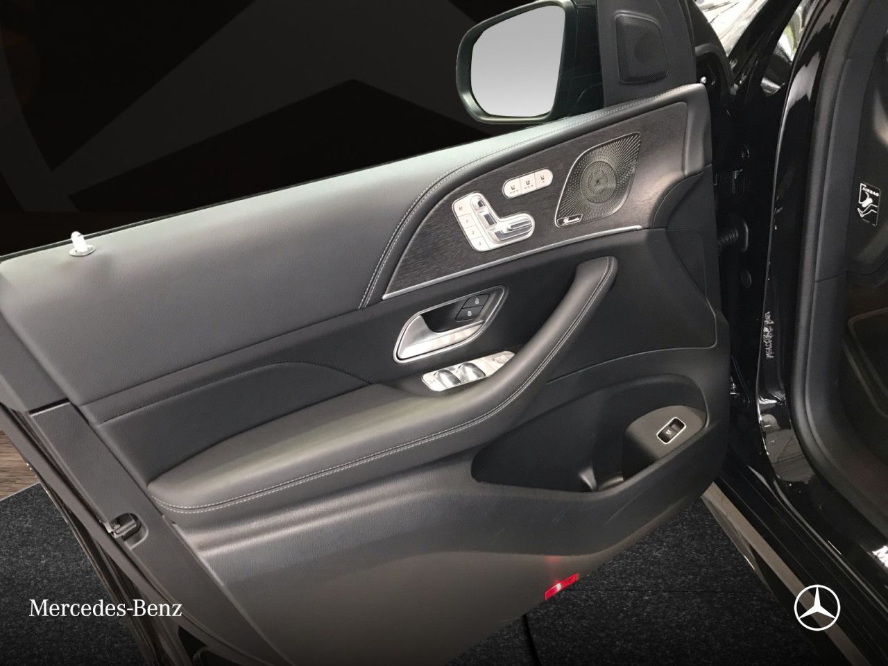 Mercedes-Benz GLE 450 d 4M AMG+NIGHT+PANO+360+AHK+MULTIBEAM+9G