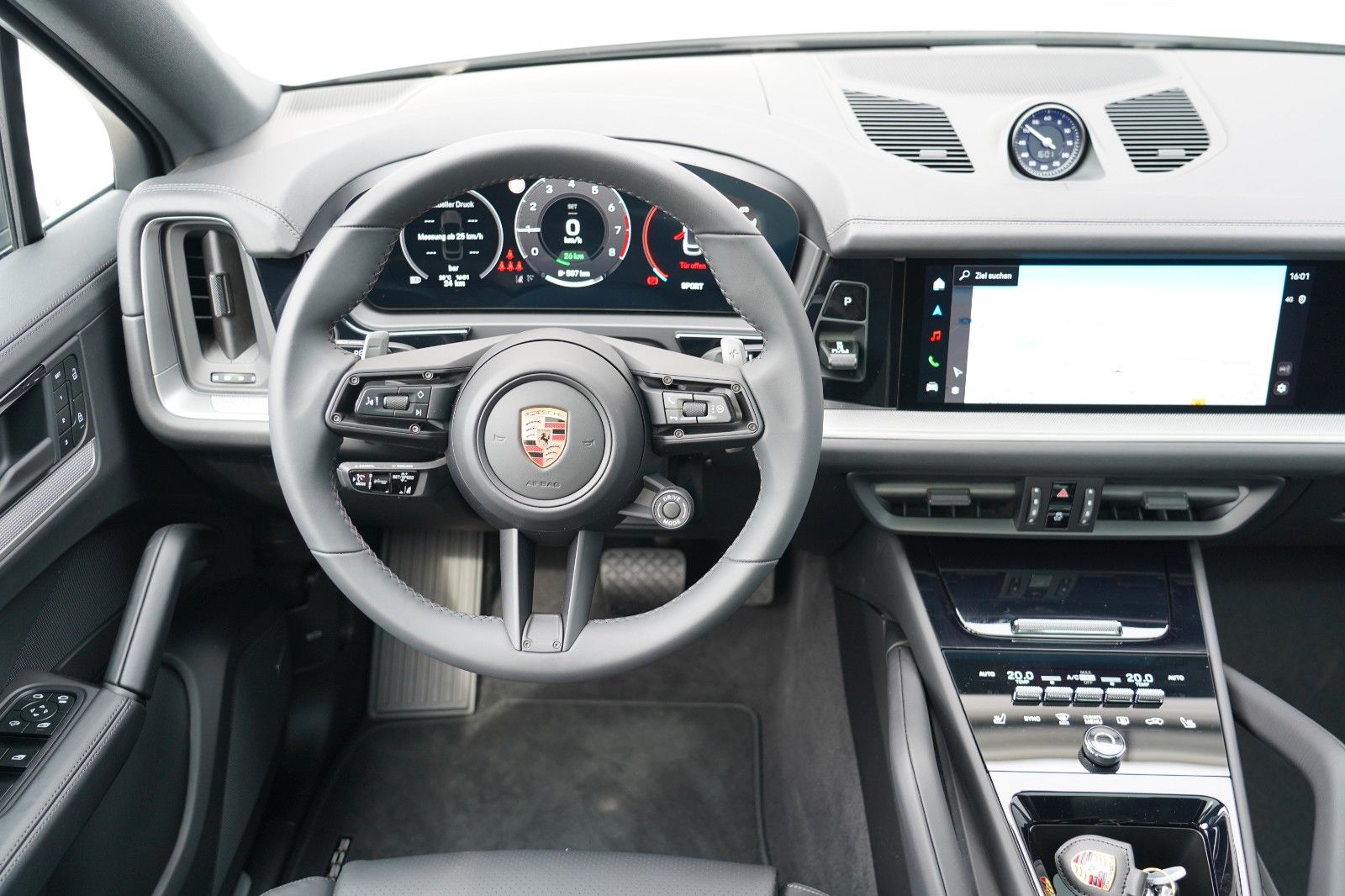 Porsche Cayenne Coupe E-Hybrid LUFT PANO SOFT MY25