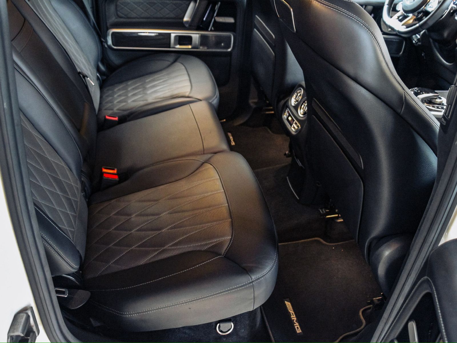 Mercedes-Benz G 63 AMG - Samsaru's Car Outlet