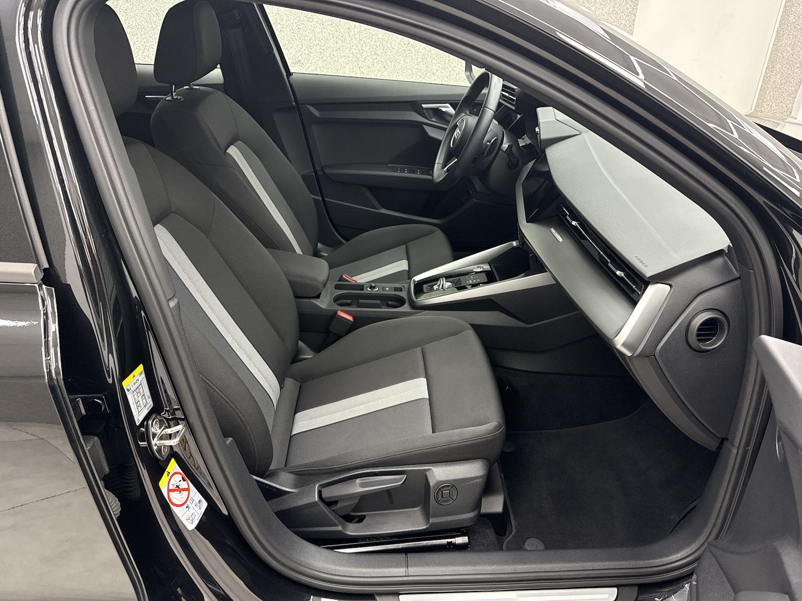 Audi A3 Limousine 30 eTFSI advanced Edition One ACC A