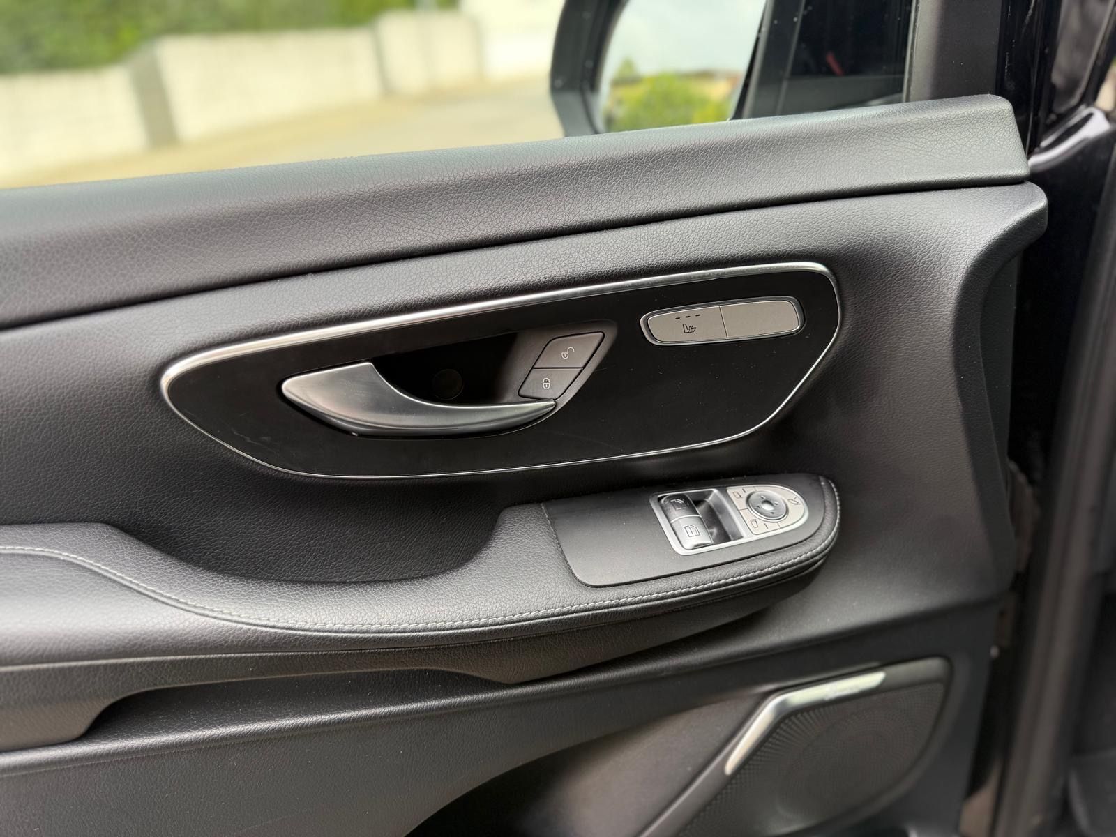 Mercedes-Benz V 220 V -Klasse AVANTG./EDITION - Samsaru's Car Outlet