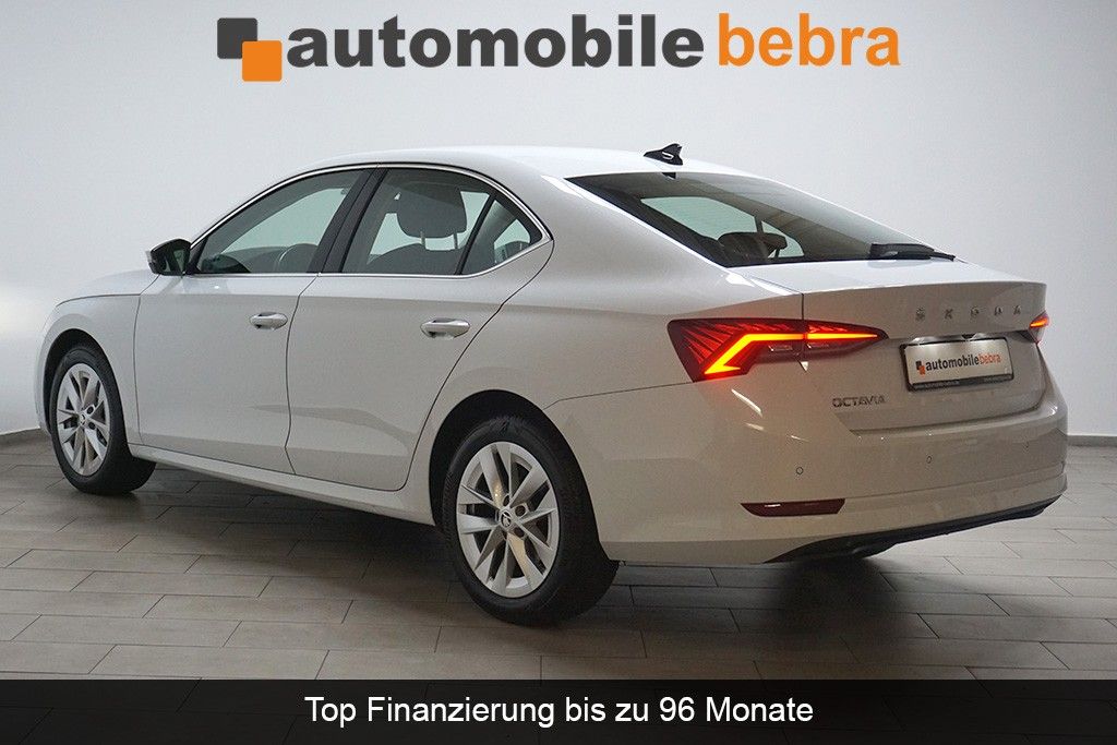 Skoda Octavia 2.0TDIDSG Style Virtual Standhz LED