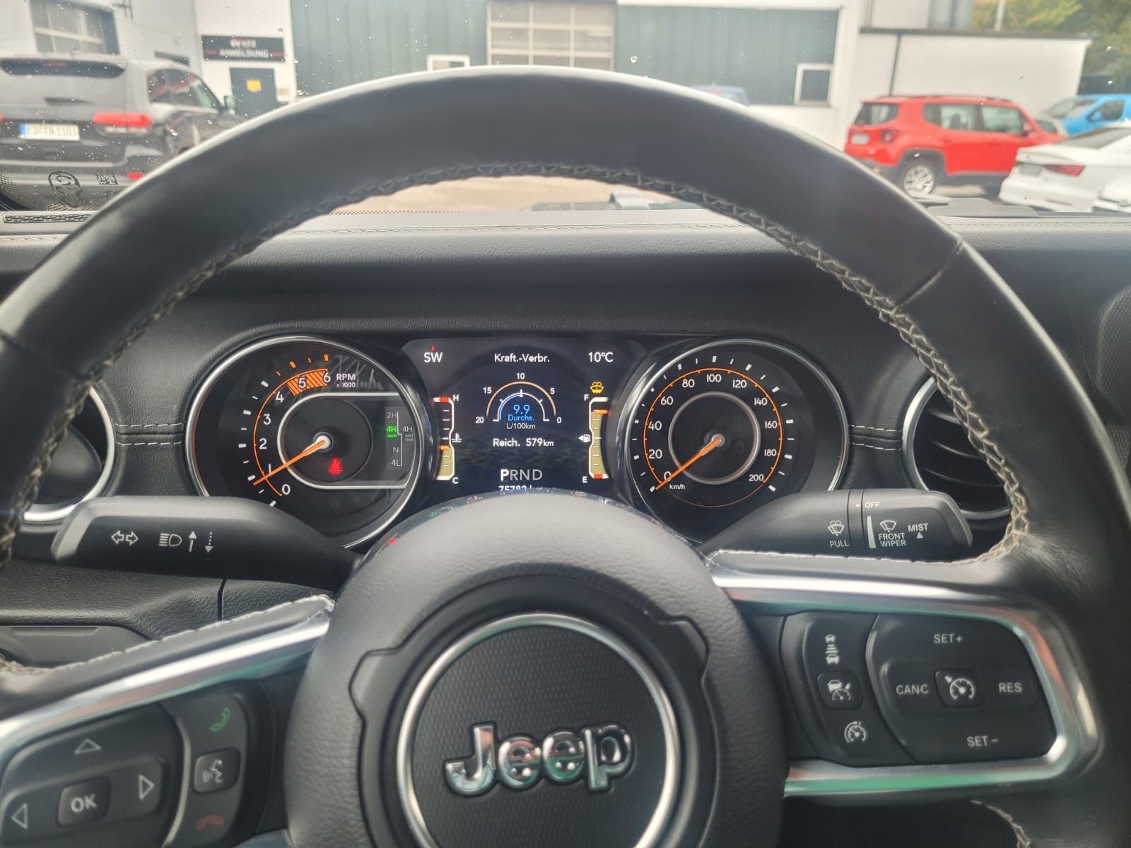 Jeep Gladiator Overland 4WD AHK top