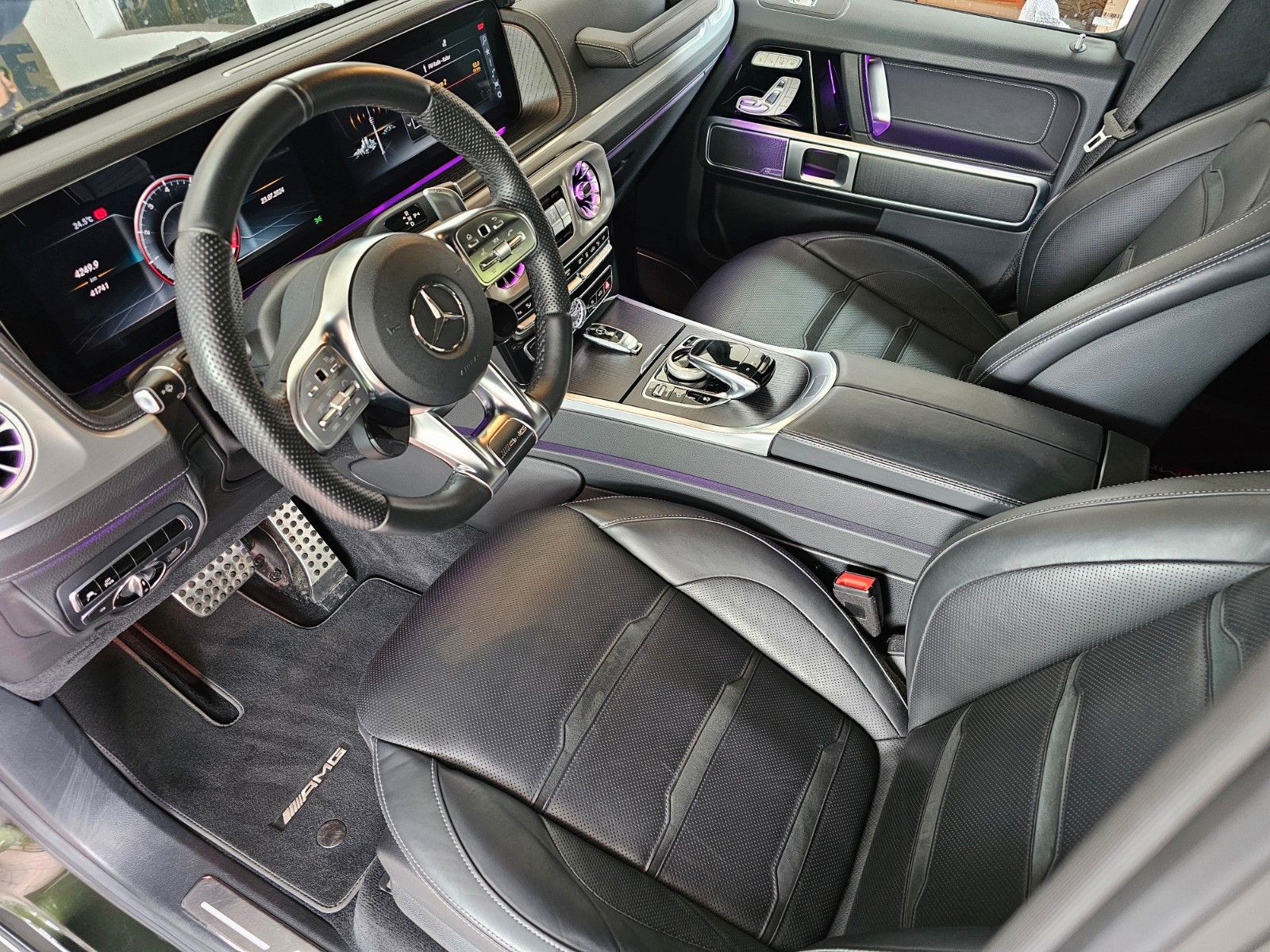 Mercedes-Benz G 63 AMG - Samsaru's Car Outlet