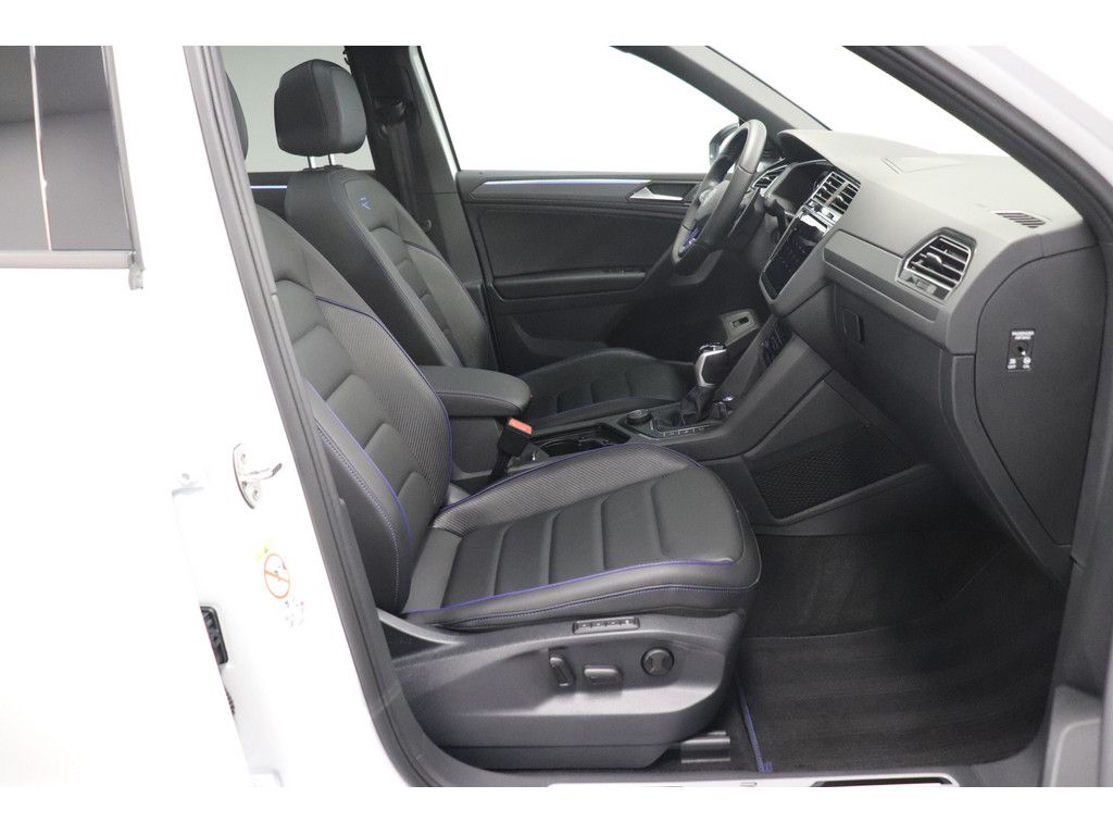 Volkswagen Tiguan R 2.0 TSI 4Motion #HARMAN #Matrix #Panora
