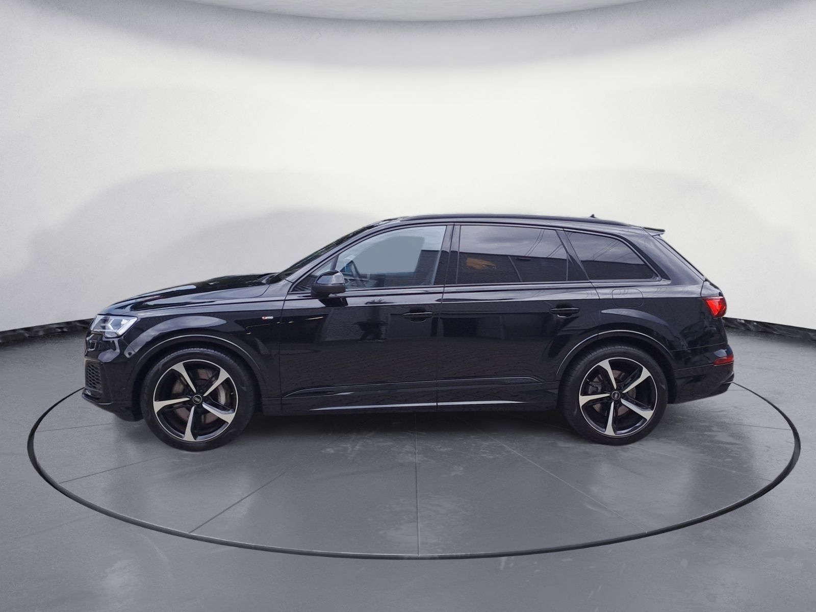 Audi Q7 55 TFSI e
