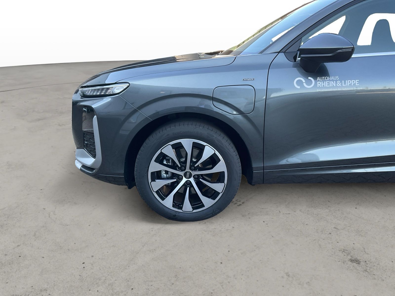 Audi Q3 SUV e-hybrid 2x S line MATRIX AHK HUD SONOS