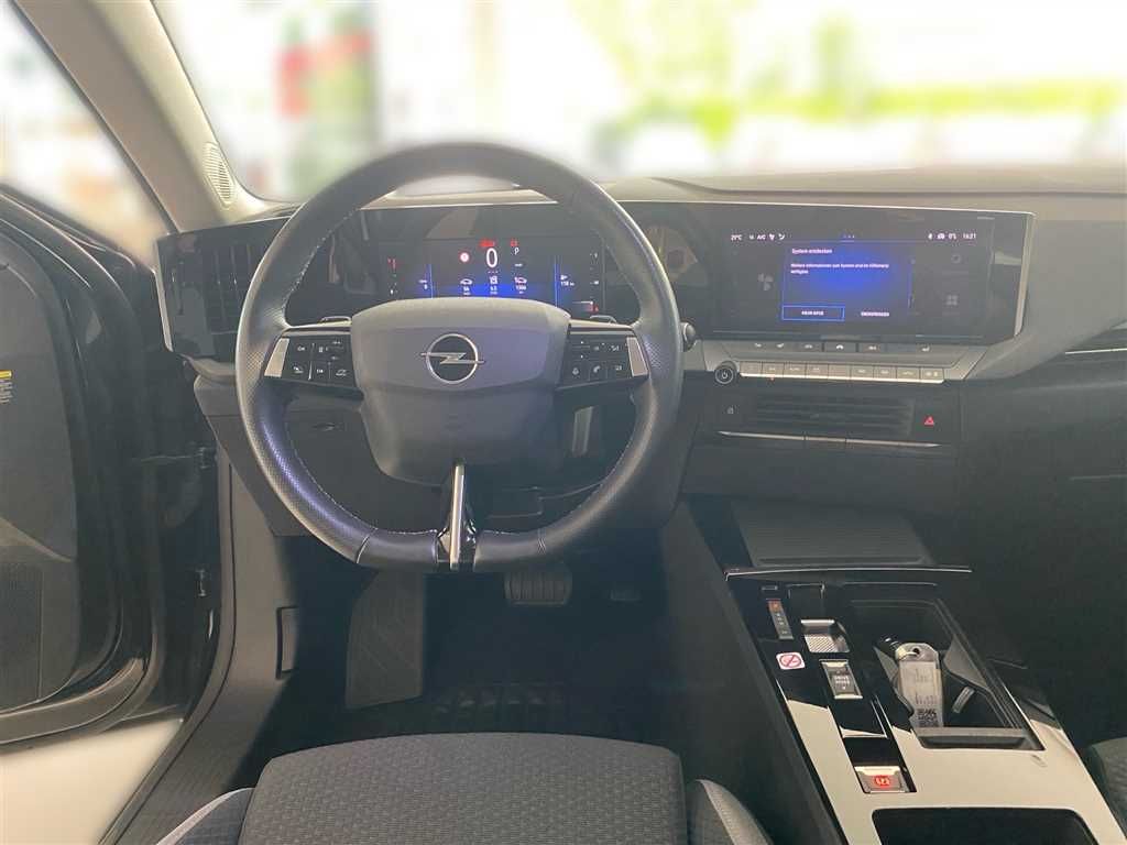 Opel Astra 1.2 Business Edition - Samsaru's Car Outlet