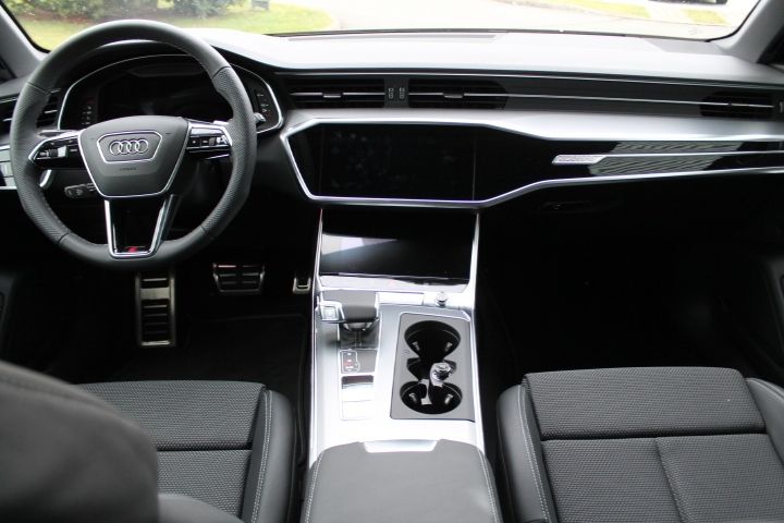 Audi A6 Avant 45 TDI S-Line Sport - Samsaru's Car Outlet